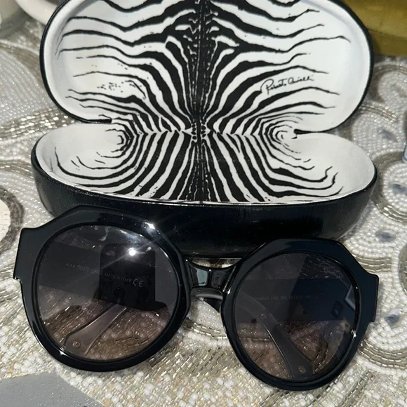 Roberto Cavalli | Accessories | Oversized Roberto Cavalli  display picture 2